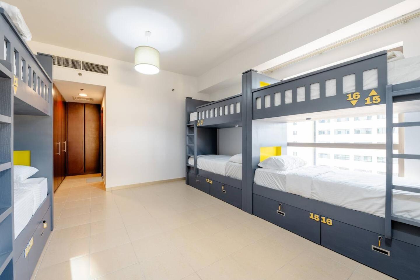 Moonlight Hostel Jbr - 2Min Walk To Jbr Beach - Gym - 2Min Metro Station - Poll Dubai Buitenkant foto