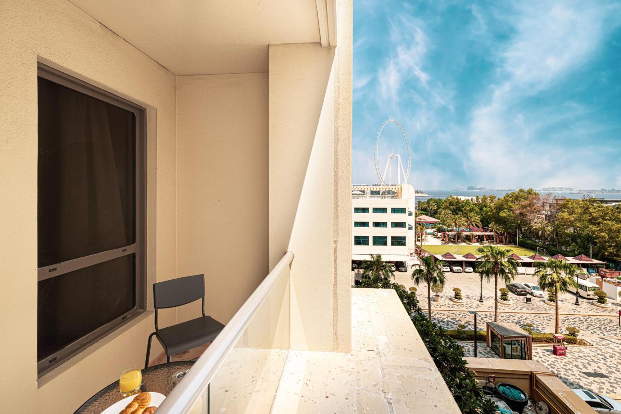Moonlight Hostel Jbr - 2Min Walk To Jbr Beach - Gym - 2Min Metro Station - Poll Dubai Buitenkant foto